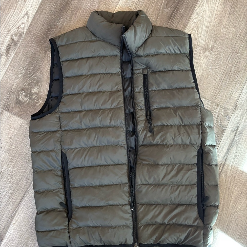 32 Degrees Men's Khaki Puffer Vest
